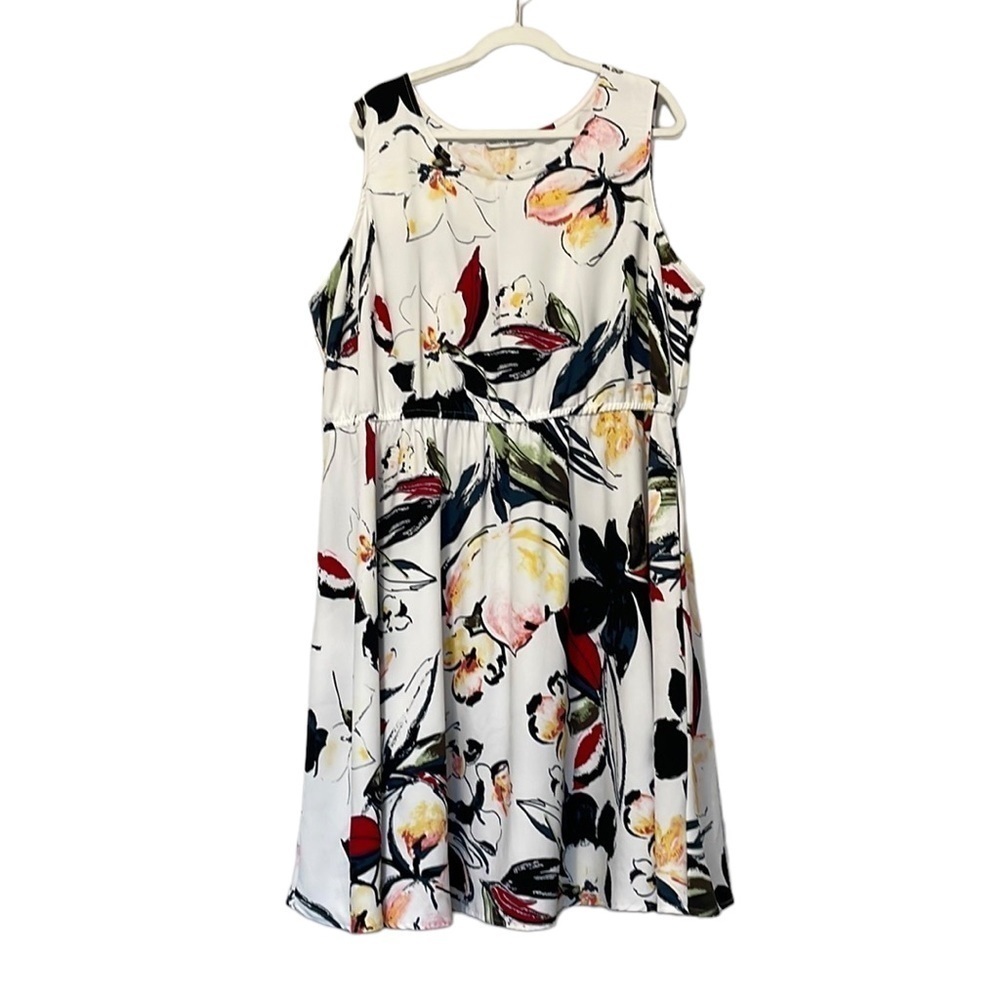 Floral Watercolour Design Dress - Size 2X
